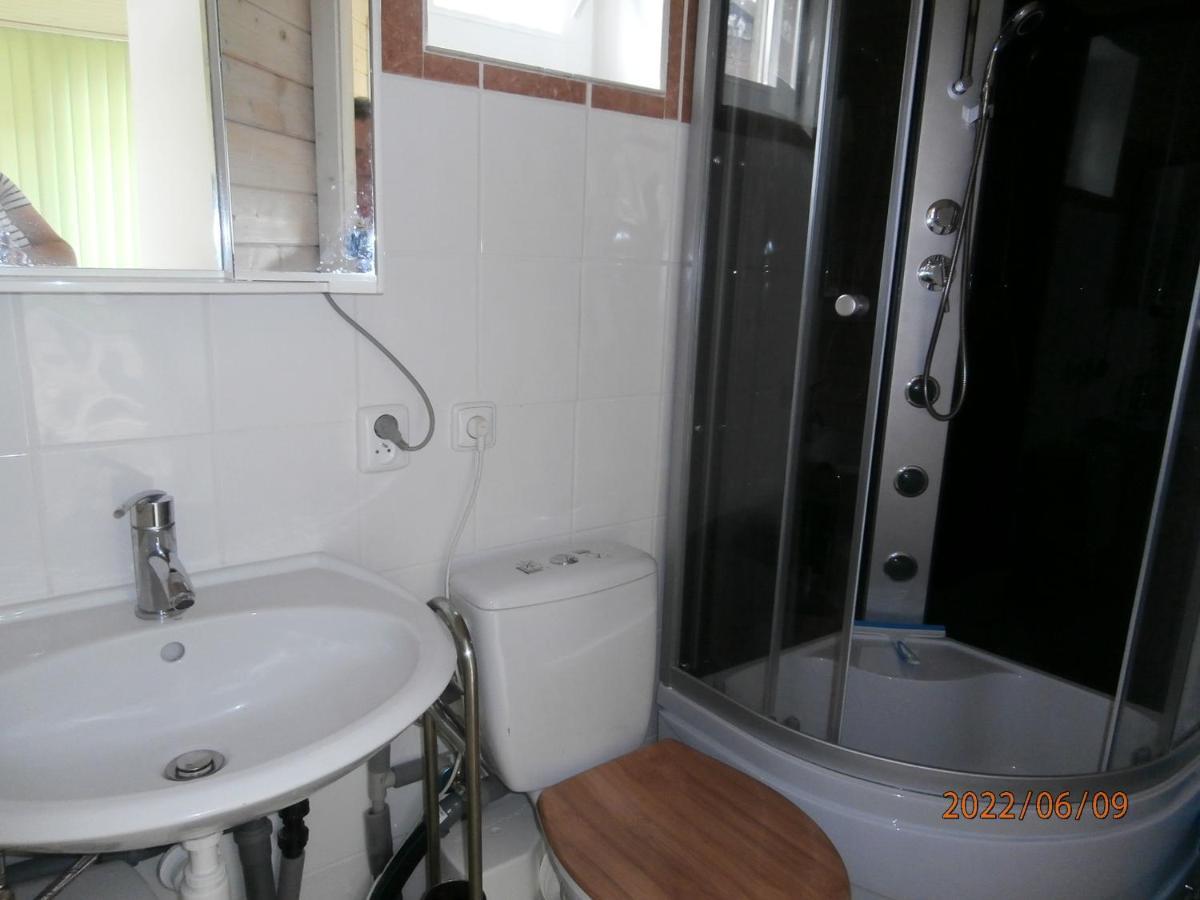 Rekreacni Chatka / Tiny House Apartment Frantiskovy Lazne Bagian luar foto